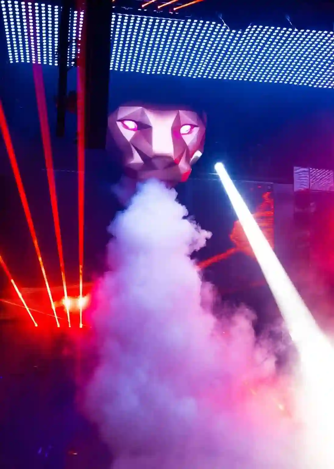 Light show during the party at XO Club Dubai